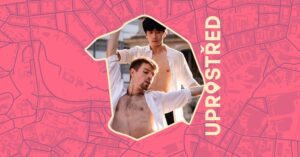 BALET UPROSTŘED: Dar el paso