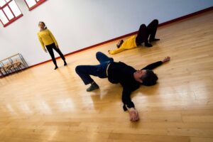 Barre au sol, Yoga et Danse contemporaine
