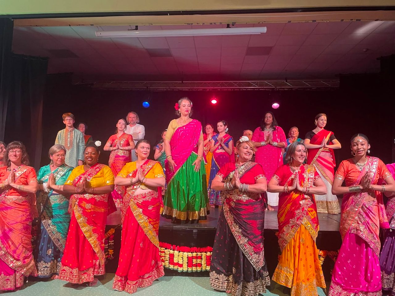 Danses Indiennes / Bollywood ado-adultes à Saint-Herblain (CSC Grand B)