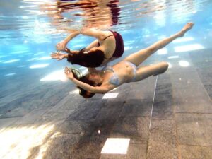 Lightness and Flow