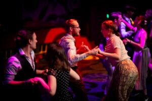 Lindy Hop Beginner – Swing Dance Course Fall 2026