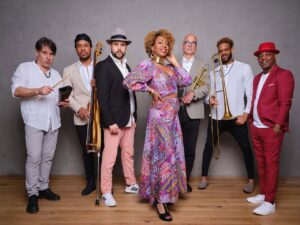 CUBAN LATIN NIGHT – Ein Abend mit Salsa & Bachata