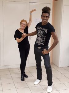 Jeudi 12 novembre et 10 décembre Cours spécial SALSA CUBAINE avec YOVI (CUBA) et Gisèle