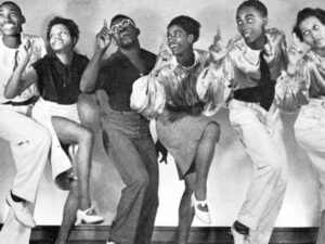 Learn THE BIG APPLE: 4-week Solo Jazz Choreo Course