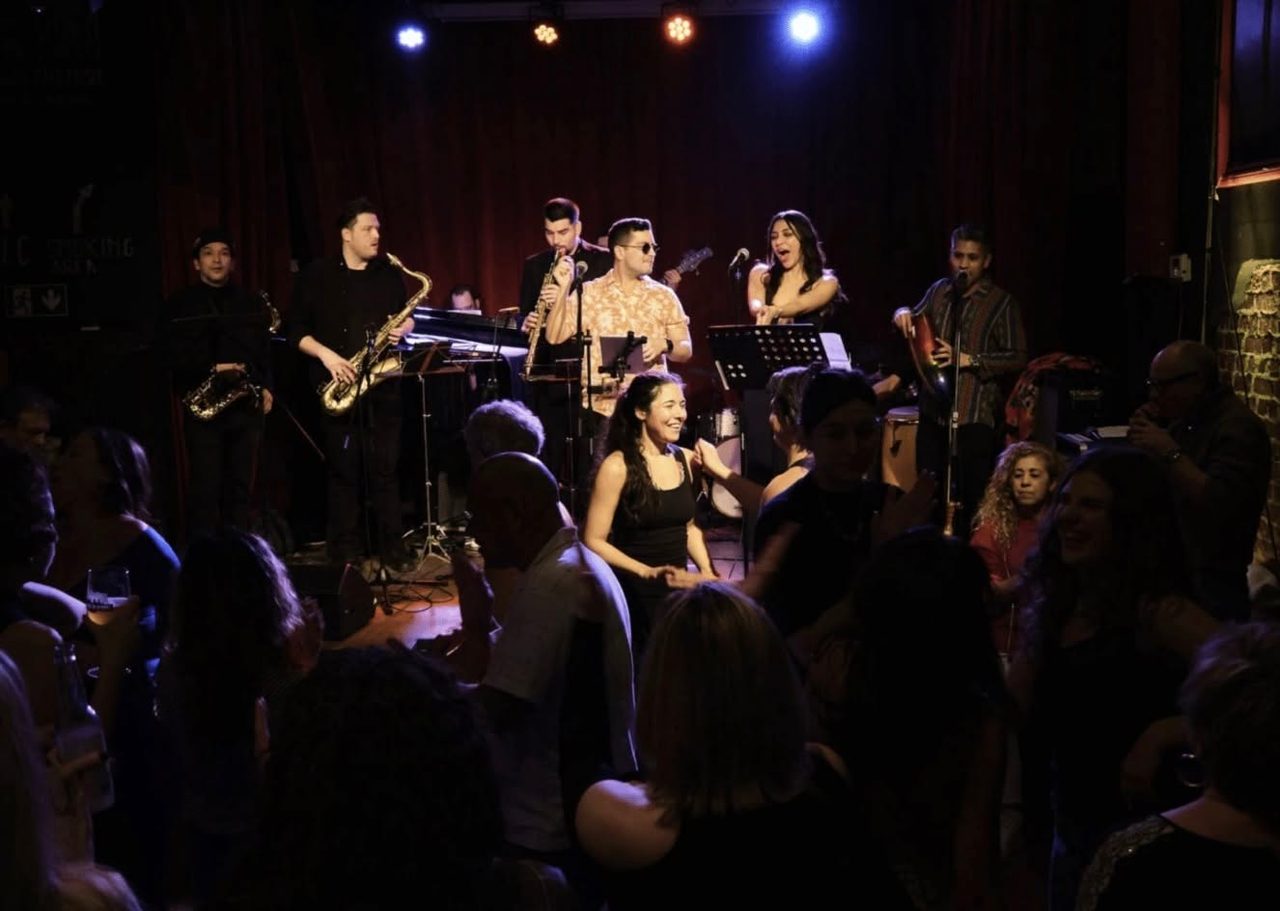 SAXONEO – COLOMBIAN SAXOPHONE FUSION
